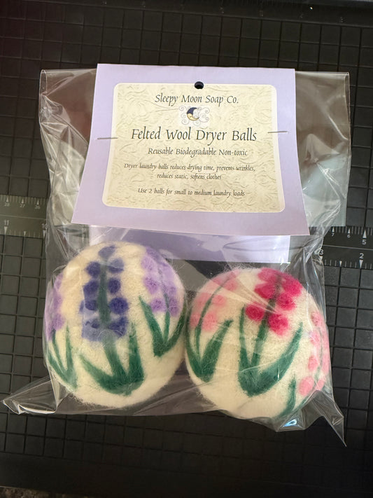 Felted Wool Laundry Dryer Balls: Flowers