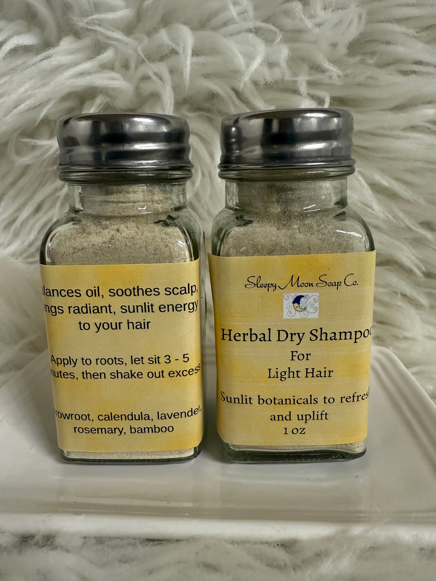 Herbal Dry Shampoo for light hair